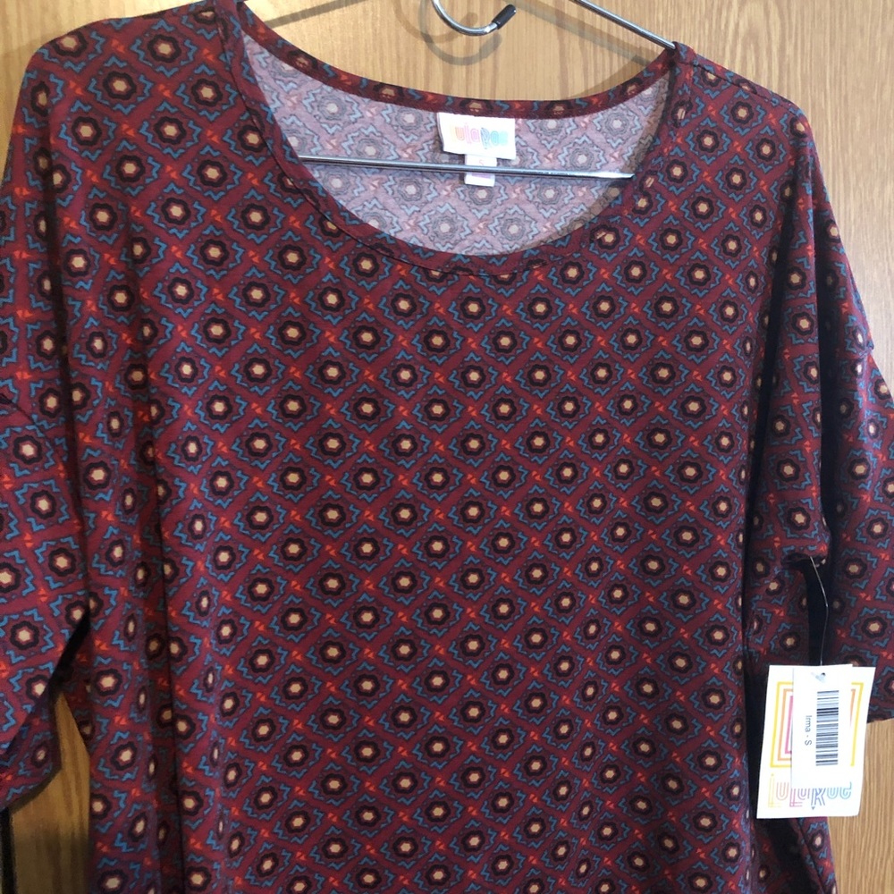 LuLaRoe S Irma Top Tunic